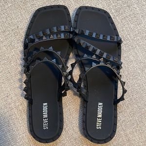Steve Madden Skyler-J Black Sandals